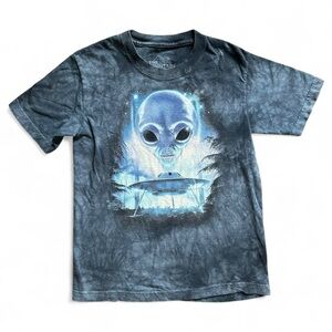 The Mountain Just Visiting Kids T-Shirt Size Medium 2013